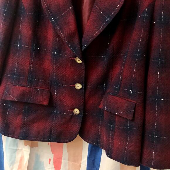 Maggie McNaughton Vintage Red, Blue, and Silver Suit Jacket Blazer - Picture 3 of 14